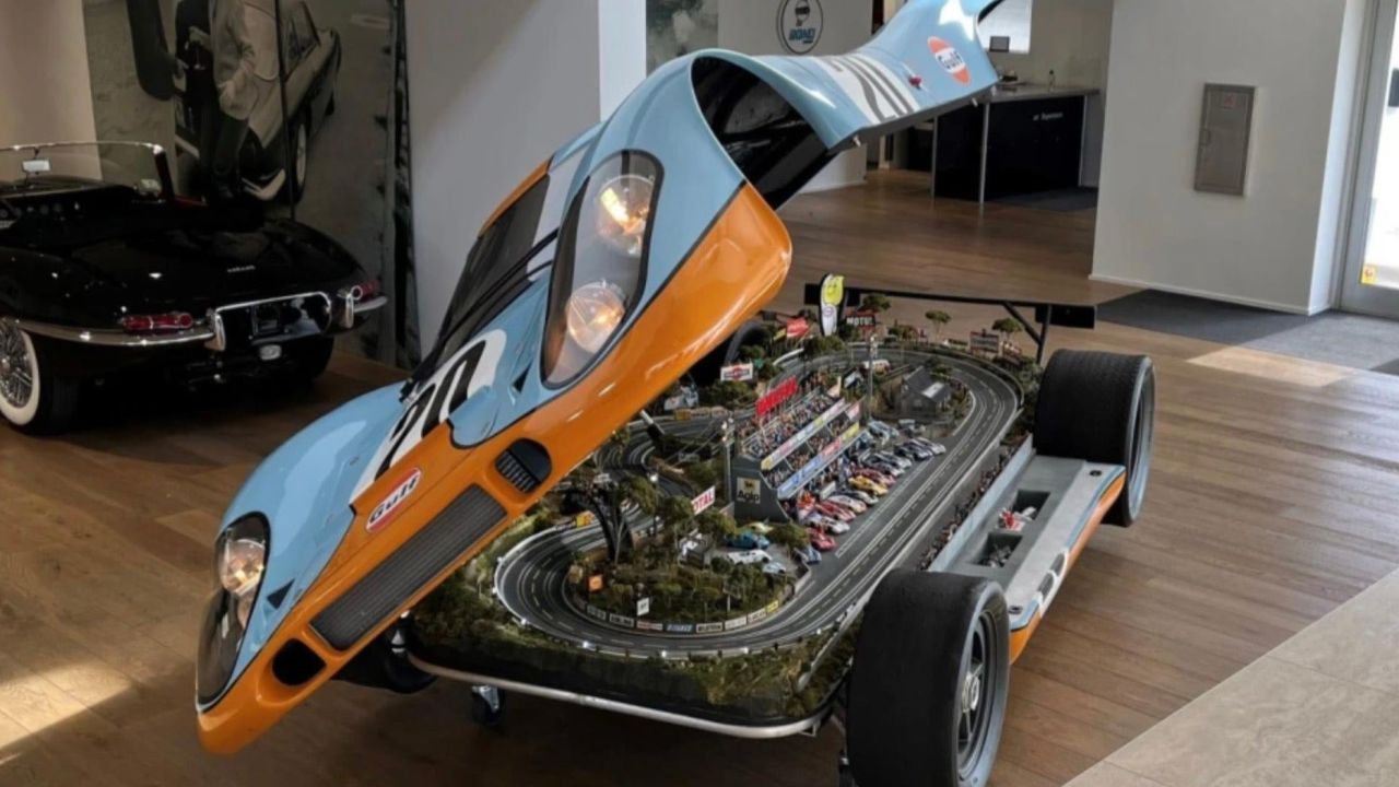 Birisi, bir Porsche 917 gövdesine gizlenmiş bu araba pisti için 200.000 dolardan fazla para ödedi.
