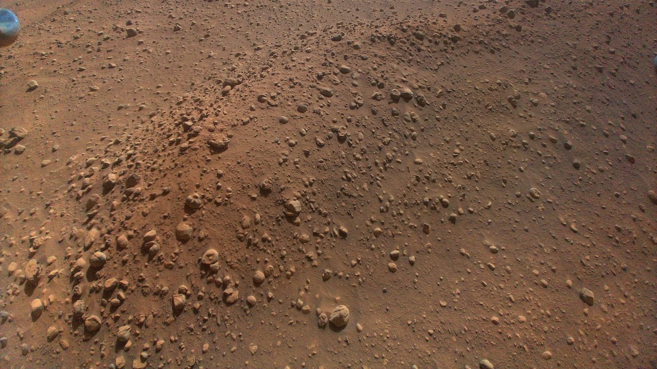 Mars’taki yaratıcı helikopter, NASA bilim adamlarını hayalet ediyor